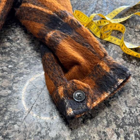 Nine West Burnt Orange & Black Plaid Teddy Jacket shacket EUC XL - Picture 16 of 16